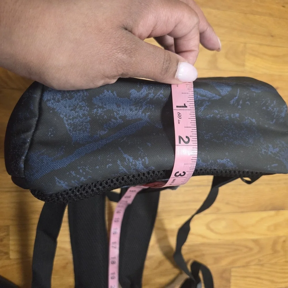 Duchamp London Anti-Theft Laptop Tablet Backpack Sleek Blue Black Design USB‎